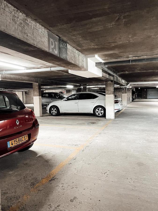 Le Cocon Blanc Metz - T2 - Parking Prive - Balcon - Nouvelle Ville, Gare Zewnętrze zdjęcie